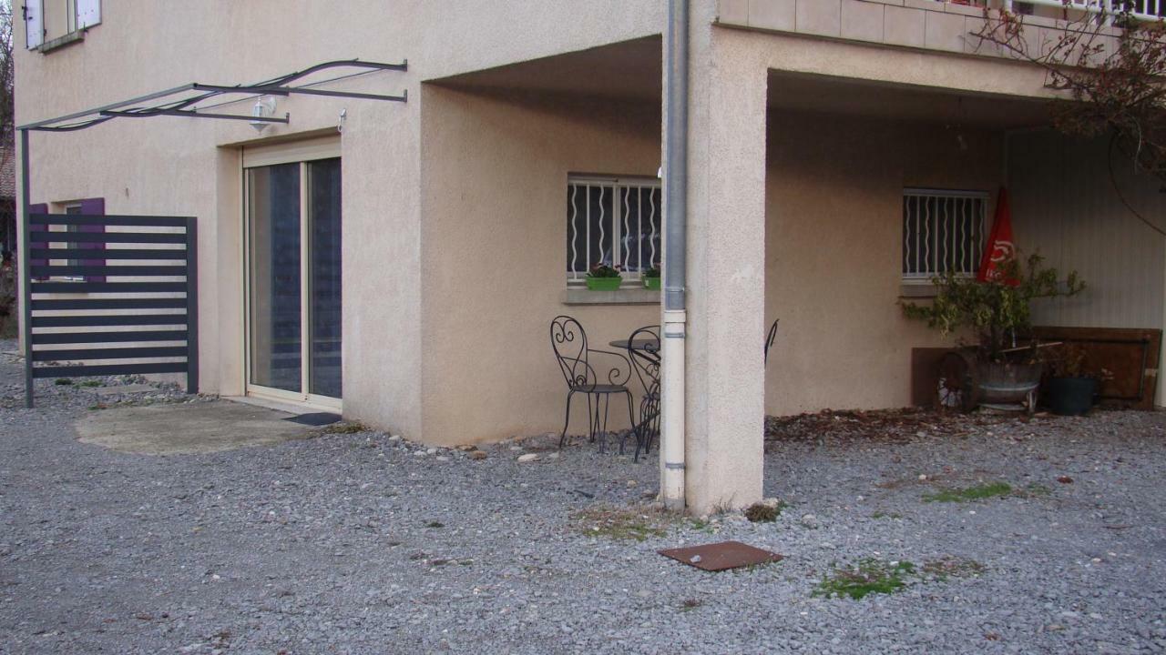 Studio/Gîte Les Papillons Lablachère Esterno foto